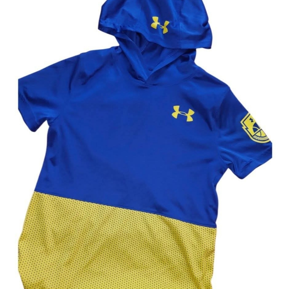 Kids Medium Under Armour Hooded Short Sleeve Boys Shirt